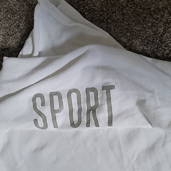 STUNNING VICTORIA SPORT WHITE/GLITTER CROP SWEATSHIRT - Picture 5 of 9
